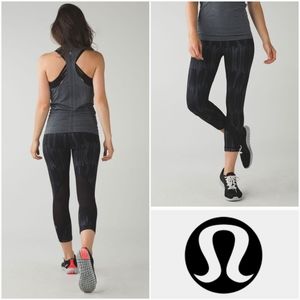 LULULEMON Inspire Crop II Full-On Luxtreme Scratch Match Black Multi Size 6
